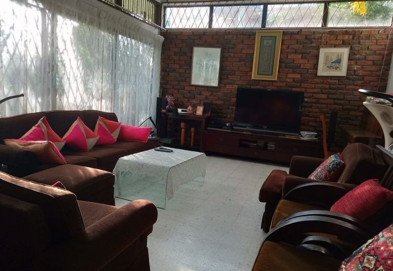 ⭐FREEHOLD DOUBLE STOREY SEMI D LORONG ZAABA TAMAN TUN DR ISMAIL KL