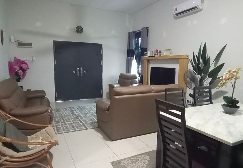 ⭐FREEHOLD BUMI LOT SINGLE STOREY SEMI D WARISAN PUTERI SIKAMAT SEREMBAN 