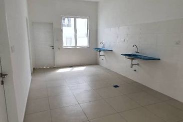 🔥FREEHOLD BUMI END LOT DOUBLE STOREY TERRACE ARA SENDAYAN 