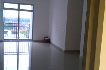 🔥FREEHOLD BUMI LOT KALISTA 2 SERVICE APARTMENT SEREMBAN 2