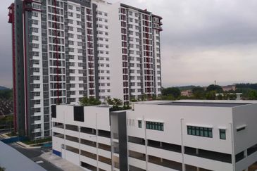 🔥FREEHOLD BUMI LOT KALISTA 2 SERVICE APARTMENT SEREMBAN 2