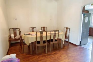 🔥FREEHOLD NON BUMI CORNER LOT HUGE LAND SEMI D GREEN STREET HOMES SEREMBAN 2