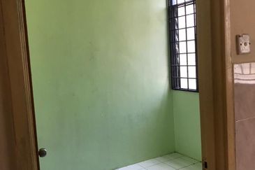 🔥NON BUMI DOUBLE STOREY TERRACE TAMAN DESA MELOR SENAWANG SEREMBAN
