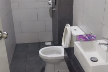 🔥AMANI RESIDENCE CONDOMINIUM BANDAR PUTERI PUCHONG 