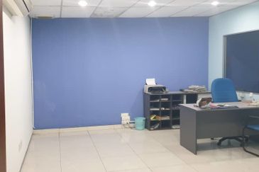 Factory for Sale (Taman Perindustrian USJ 1 Subang Jaya)