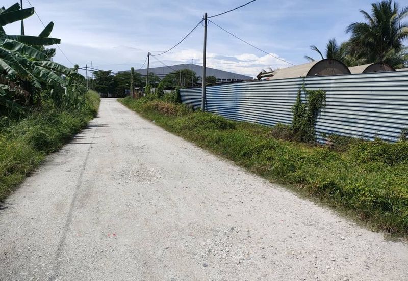 7 acres industrial land with 4 warehouses @ Kapar