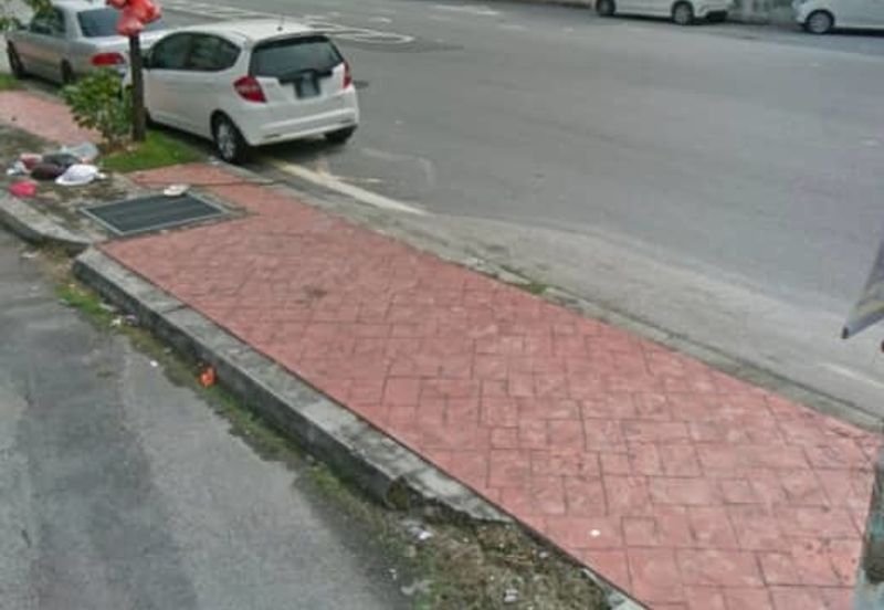 2 storey shop in Taman Dutamas, Balakong