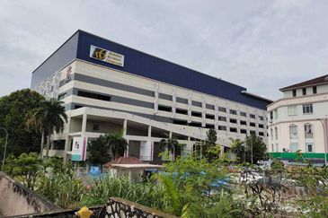 Meru Shop for sale, Jalan Pekan Baru, Seri Pelangi Shop