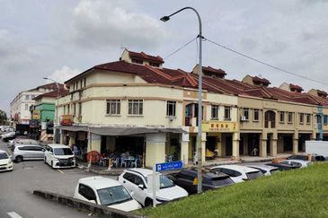 Meru Shop for sale, Jalan Pekan Baru, Seri Pelangi Shop