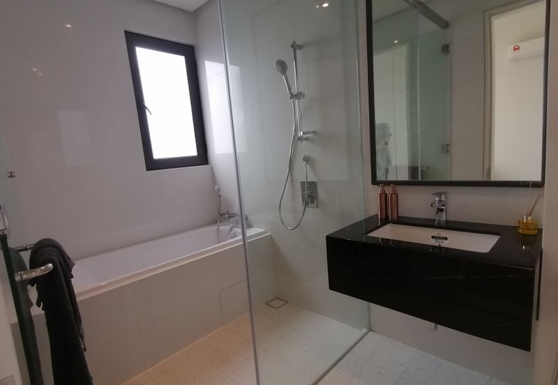 Pavilion Embassy Residence