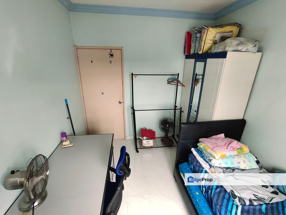 Low Density Kenanga Apartment Pusat Bandar Puchong, Selangor, Puchong