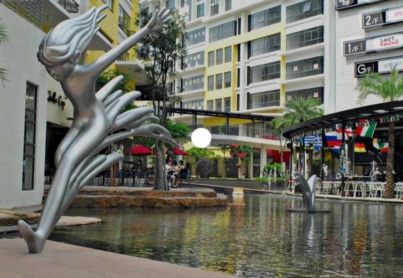 SetiaWalk R3 Solace Service Apartment