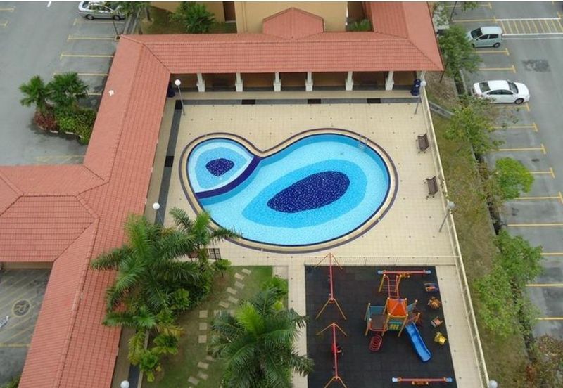 Puteri Bayu Apartment