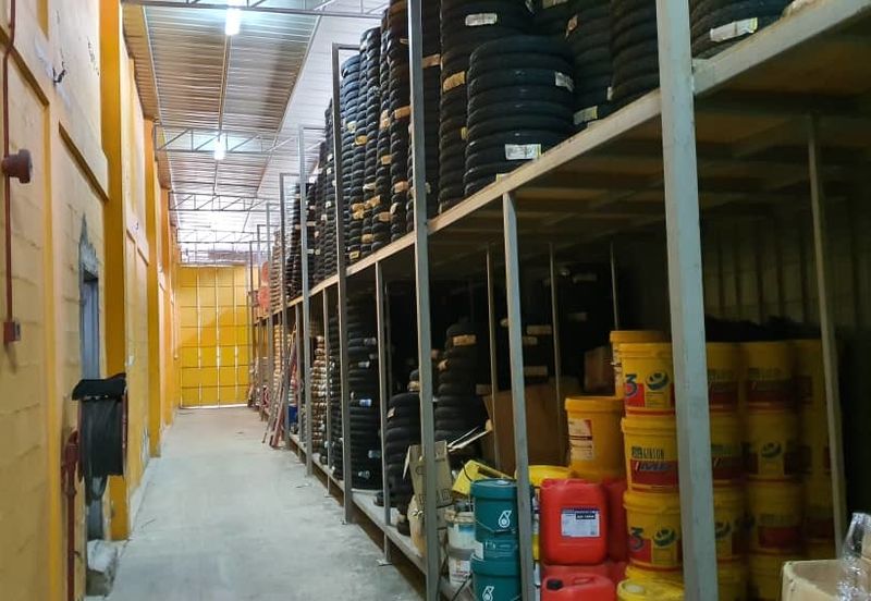 Warehouse Desa Jaya @ Kepong