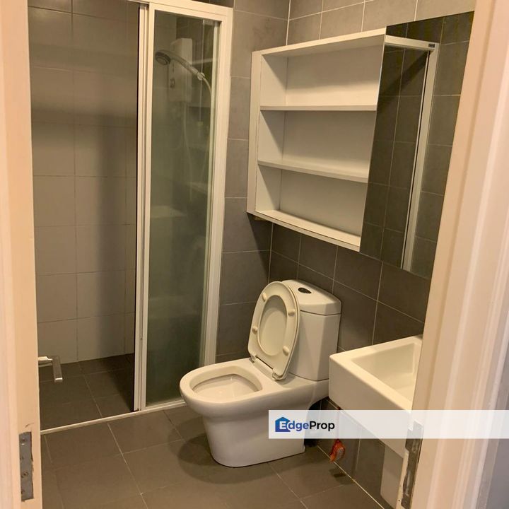 Garden Plaza, Cyberjaya Service Apartment Below Market Value, Selangor, Cyberjaya