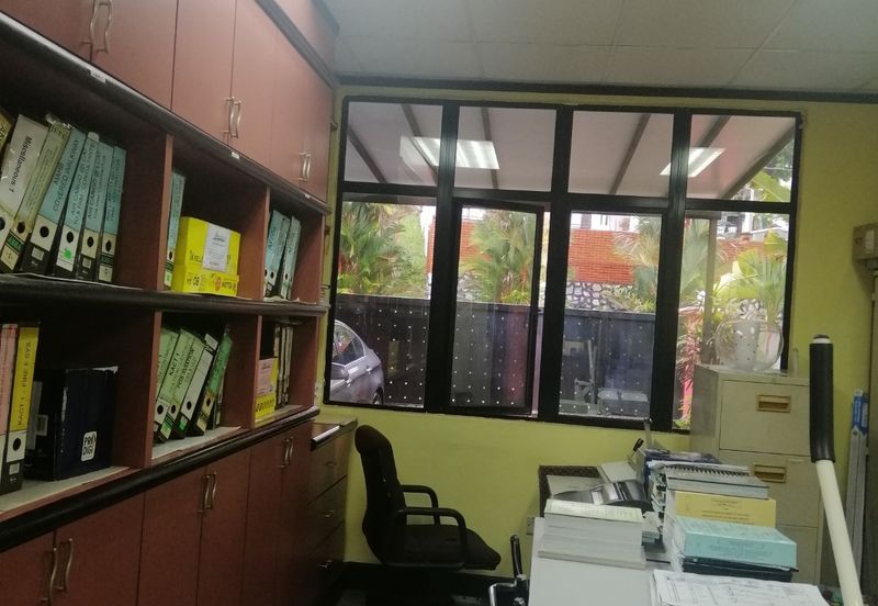 Corner Shoplot With Garden For Sale at SS4, Kelana Jaya