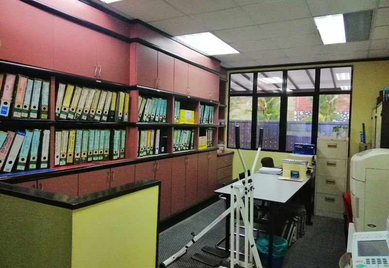 Corner Shoplot With Garden For Sale at SS4, Kelana Jaya