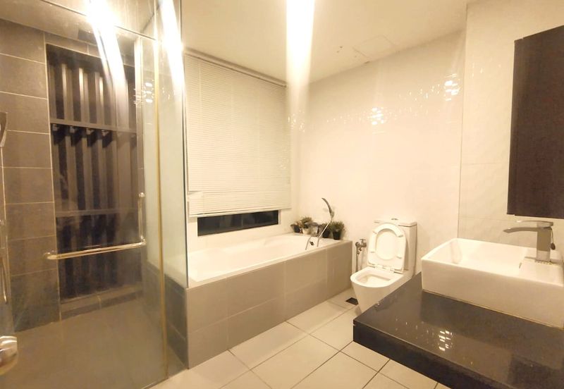 Zefer Hill Residence