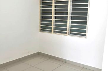 Hijauan Puteri Condominiums