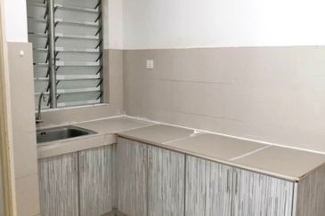 Hijauan Puteri Condominiums