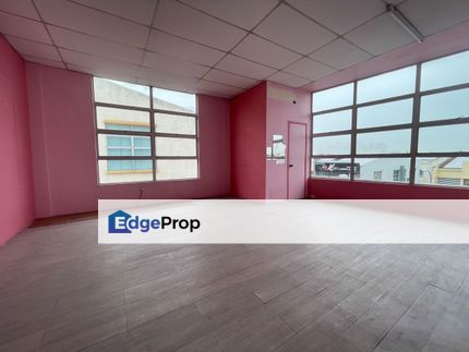 3 Storey Shop Lot @ Bayu Tinggi Klang, Selangor, Klang