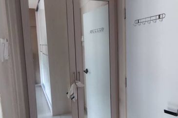 Anjung Hijau (Greenfield Apartment)