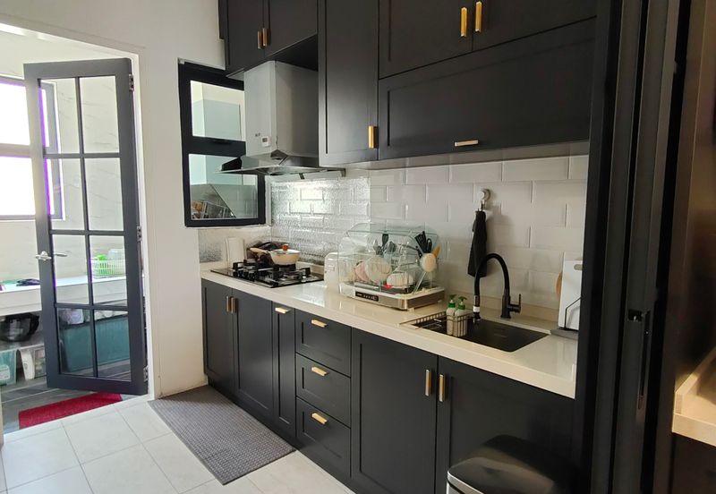 Lucent Residence @ twentyfive.7