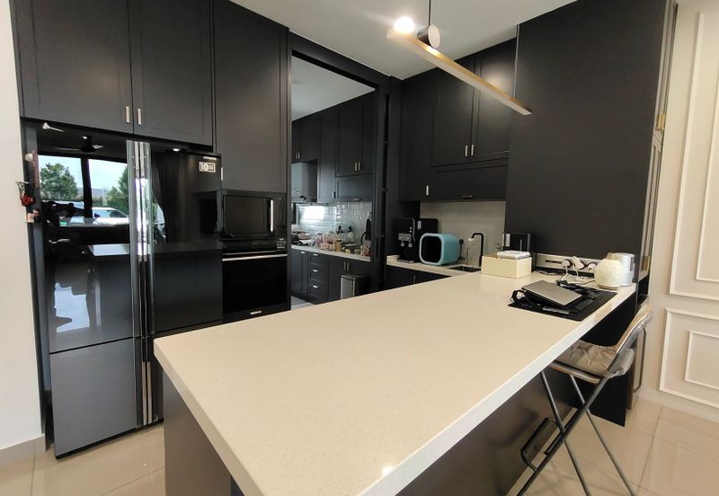 Lucent Residence @ twentyfive.7