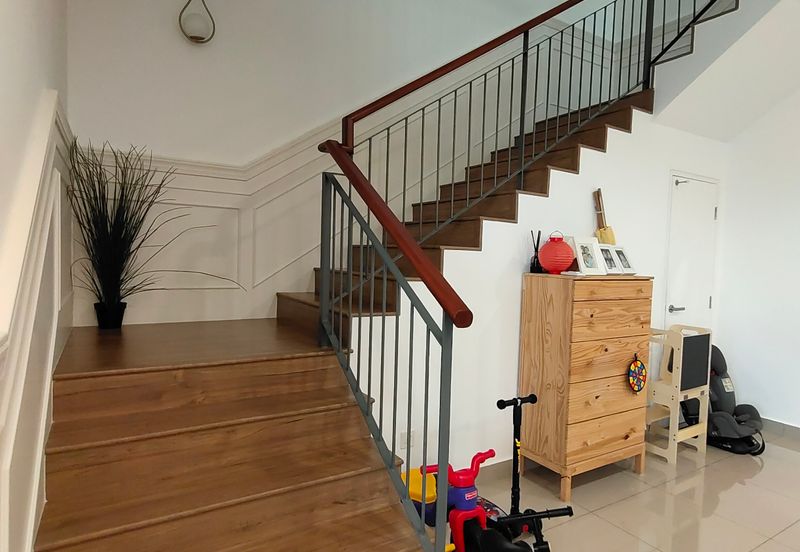 Lucent Residence @ twentyfive.7