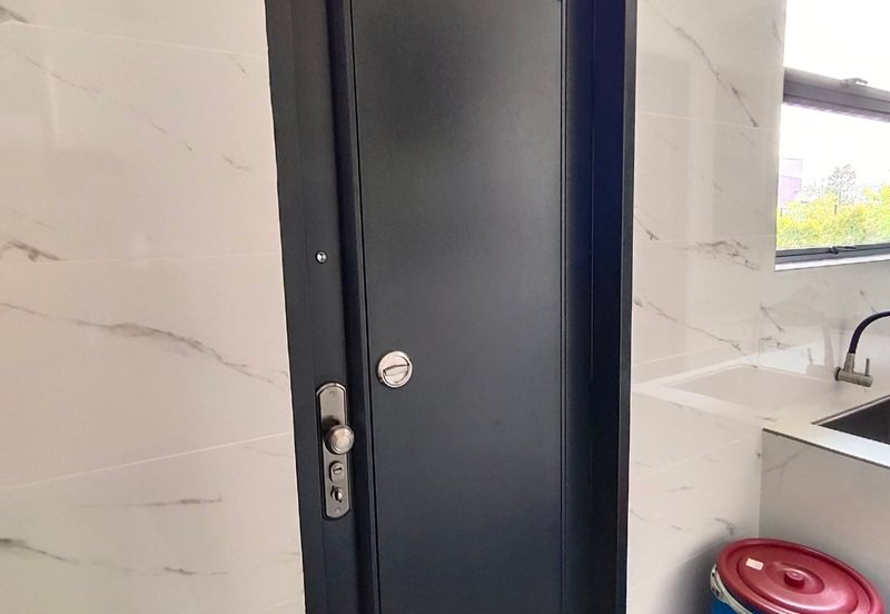 Lucent Residence @ twentyfive.7