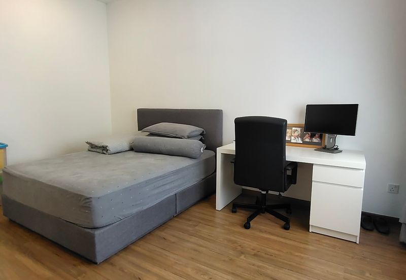 Lucent Residence @ twentyfive.7