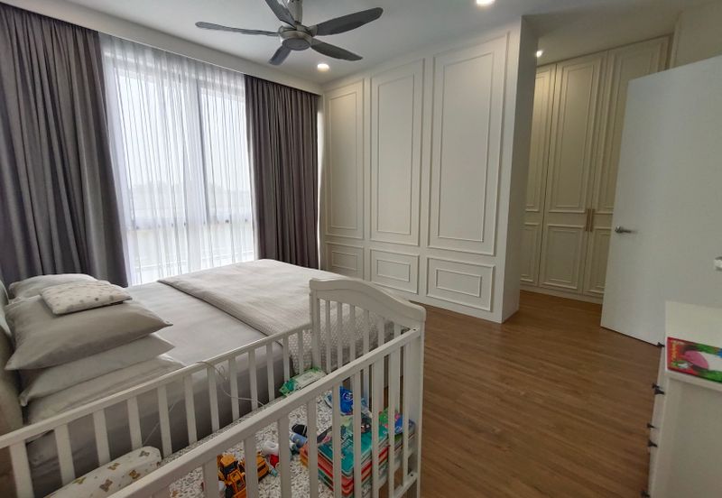 Lucent Residence @ twentyfive.7