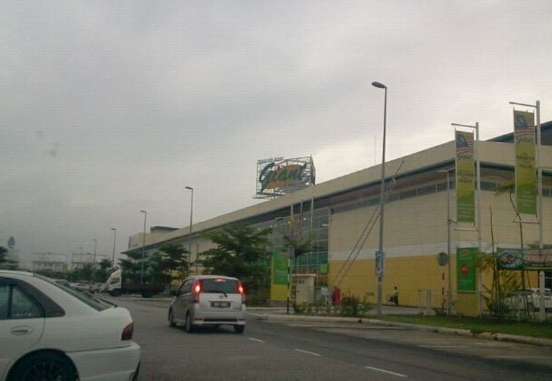 Kemuning Utama Commercial Centre