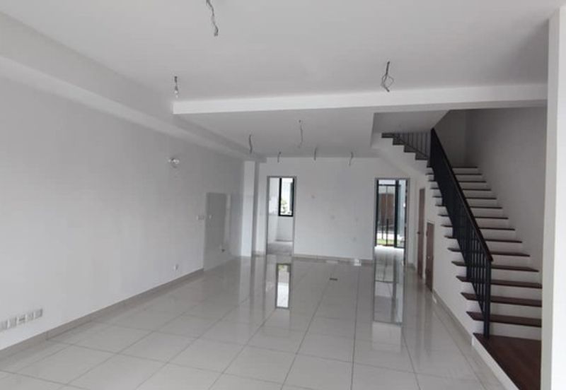 Taman Puchong Legenda