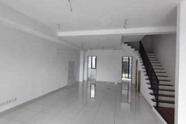 Taman Puchong Legenda