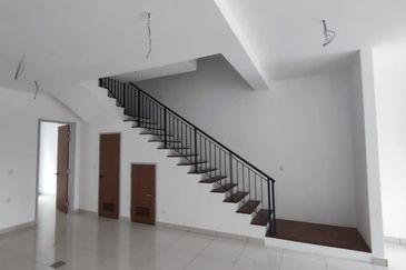 Taman Puchong Legenda