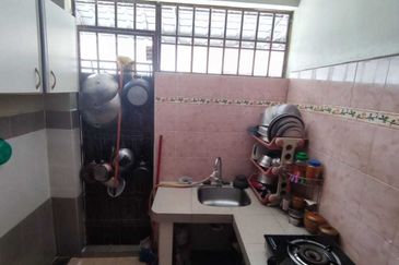 Taman Kinrara Seksyen 1