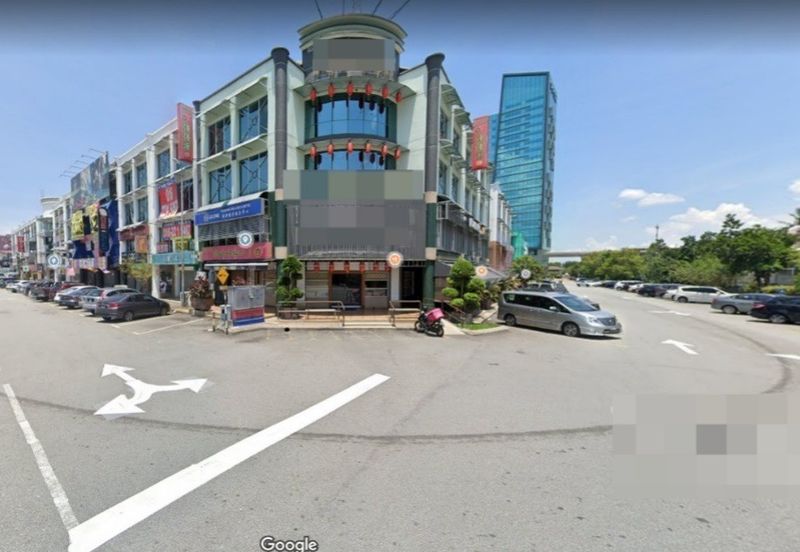 Bandar Puteri Puchong, Puchong, Corner Shop for rent