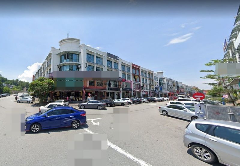 Bandar Puteri Puchong, Puchong, Corner Shop for rent