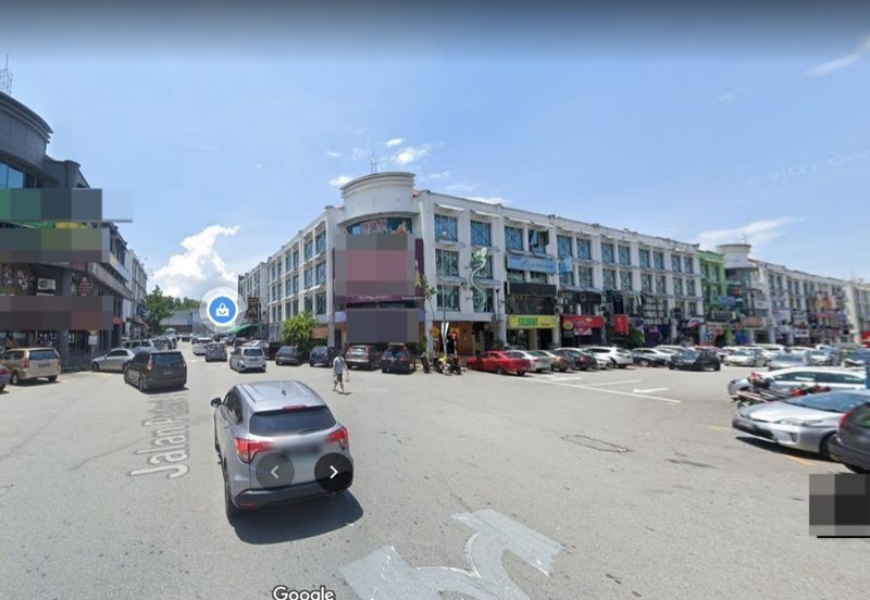 Bandar Puteri Puchong, Puchong, Corner Shop for rent