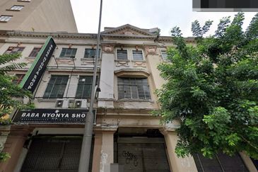 Jalan Tuanku Abdul Rahman Heritage Shop for Sale