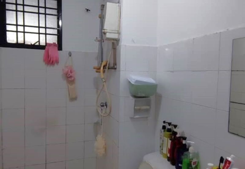 Vista Millennium Condominiums