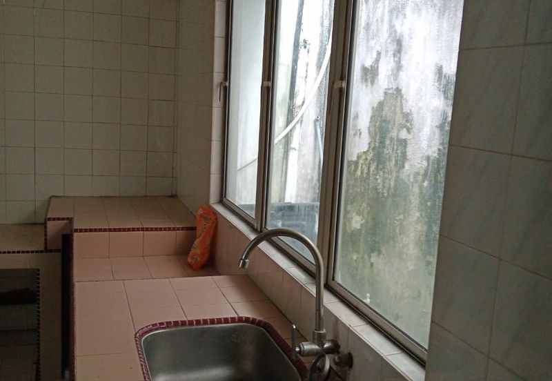 Bandar Menjalara (Desa Seri Mahkota)