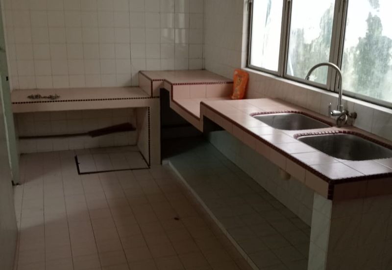 Bandar Menjalara (Desa Seri Mahkota)