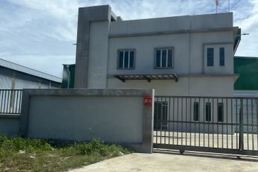Bandar Baru Sg buloh Industrial park  factory for Sale 