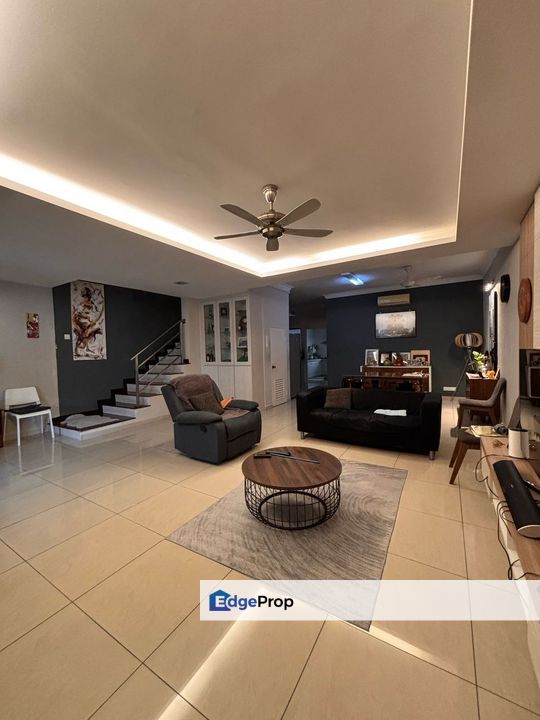 KIm Crest Puchong hartamas near bandar puteri gated renovated south EAst, Selangor, Puchong