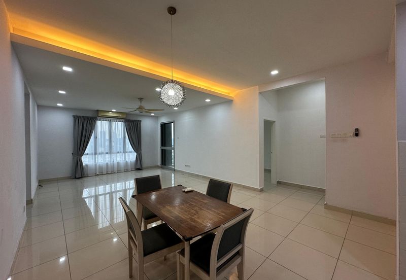Atmosfera Condominium Partially Furnished Unit for Rent！