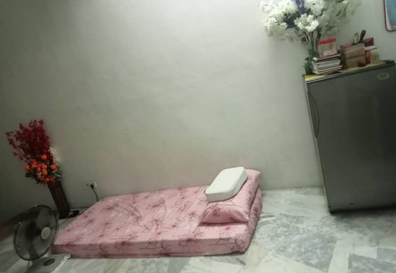 Pusat Bandar Puchong Shop Apartment for Sale!