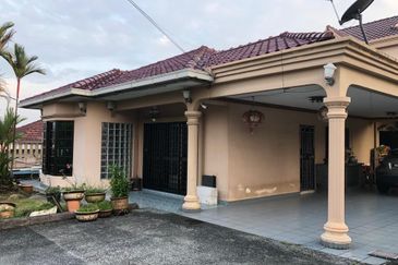 Taman Desa Subang Permai