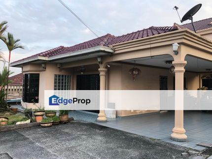 Good Condition Landed Property to let go! , Selangor, Subang